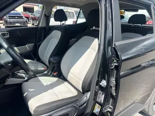 Hyundai VENUE 2025 SEL 4p Crucero