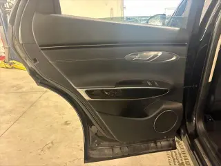 Genesis GV70 2025 AWD 2.5T Estándar 4p SUV