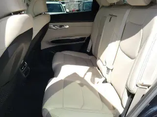 Genesis GV70 2026 AWD 2.5T Estándar 4p SUV