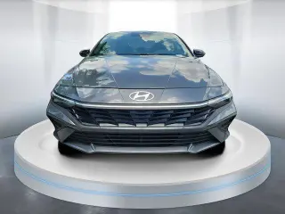 Hyundai ELANTRA 2026 SEL Sport 4dr Sedán