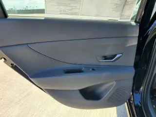 Hyundai ELANTRA 2026 SE 4dr Sedán