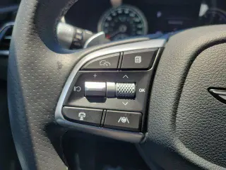 Genesis G70 2026 2.5T Estándar 4p Sedan