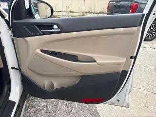 Hyundai TUCSON 2017 SE Plus 4dr SUV