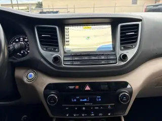 Hyundai TUCSON 2017 SE Plus 4dr SUV