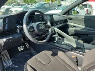 Hyundai ELANTRA 2026 SEL Sport 4dr Sedan