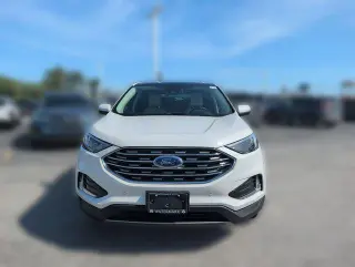 Ford Edge 2022 AWD Titanium 4dr Crossover