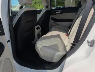 Ford Edge 2022 AWD Titanium 4dr Crossover