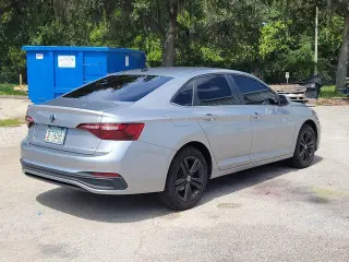 Volkswagen Jetta 2023 SE 4p Sedan