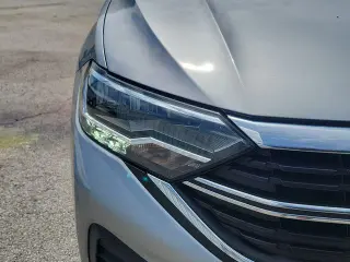 Volkswagen Jetta 2023 SE 4p Sedan