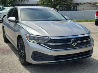 Volkswagen Jetta 2023 SE 4p Sedan