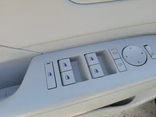 Hyundai KONA 2024 Limited 4dr Crossover