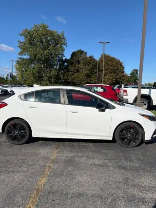 Chevrolet Cruze 2018 LT Auto 4dr Hatchback