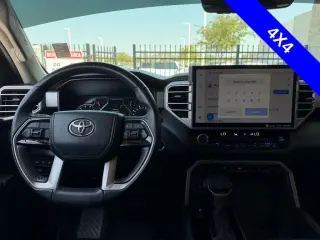 Toyota Tundra 2022 4x4 Limited 4dr CrewMax Cab Pickup SB