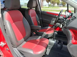 Chevrolet Spark 2013 2LT Auto 4dr Hatchback