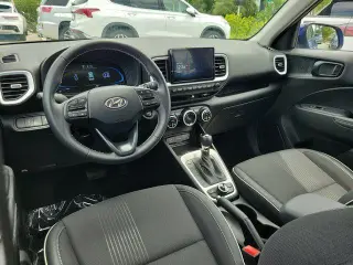 Hyundai VENUE 2025 Limitada 4p Crossover