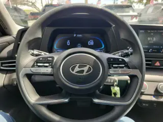 Hyundai ELANTRA 2026 SE 4dr Sedan