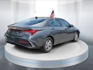 Hyundai ELANTRA 2026 SE 4dr Sedan