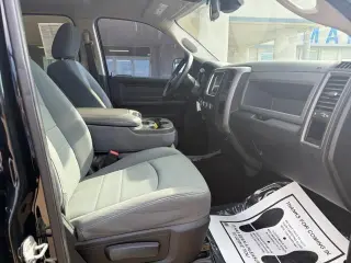 Ram 2500 2013 4x4 Tradesman 4p. Cabina Extendida 6,3 pies S. Pickup