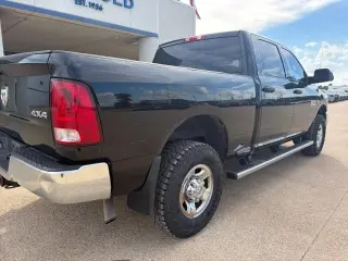 Ram 2500 2013 4x4 Tradesman 4p. Cabina Extendida 6,3 pies S. Pickup