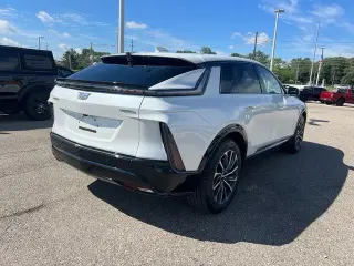 Cadillac LYRIQ 2024 AWD Sport 2 4dr SUV