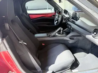 Mazda MX-5 Miata 2023 Club 2desc Convertible