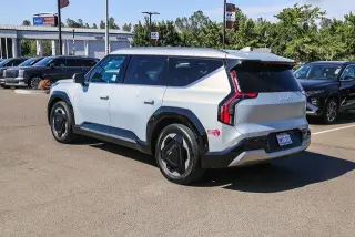 Kia EV9 2024 AWD Terreno 4p SUV