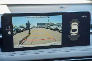 Genesis G70 2023 2.0T 4dr Sedán
