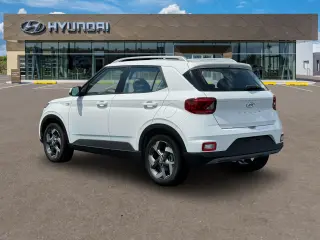 Hyundai VENUE 2025 SEL 4p Crucero