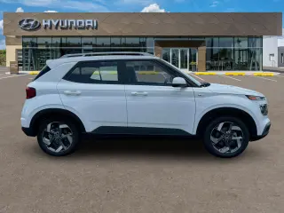 Hyundai VENUE 2025 SEL 4p Crucero
