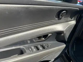 Hyundai ELANTRA 2025 SEL Sport 4dr Sedan