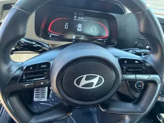Hyundai ELANTRA 2025 SEL Sport 4dr Sedan
