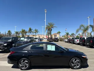 Hyundai ELANTRA 2025 SEL Sport 4dr Sedan