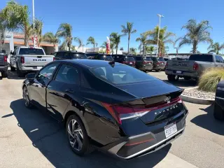 Hyundai ELANTRA 2025 SEL Sport 4dr Sedan