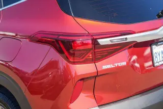 Kia Seltos 2022 S 4dr SUV