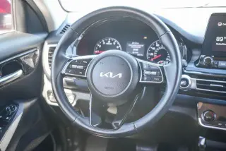 Kia Seltos 2022 S 4dr SUV