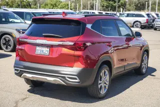 Kia Seltos 2022 S 4dr SUV