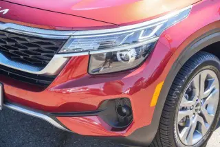 Kia Seltos 2022 S 4dr SUV