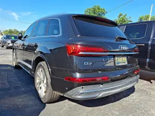 Audi Q7 2022 AWD quattro Premium Plus 55 TFSI SUV 4p