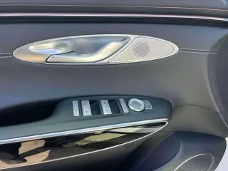 Genesis GV70 2026 AWD 2.5T Estándar 4p SUV