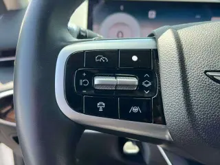 Genesis GV70 2026 AWD 2.5T Estándar 4p SUV
