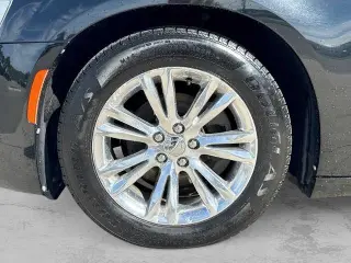Chrysler 300 2017 Limited 4dr Sedan