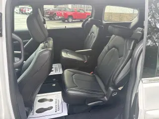 Chrysler Pacifica 2026 Select 4dr Mini-Van
