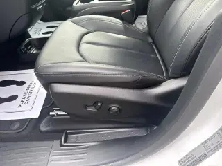 Chrysler Pacifica 2026 Select 4dr Mini-Van