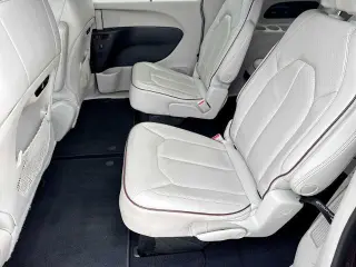 Chrysler Pacifica 2020 Limited 4dr Mini-Van