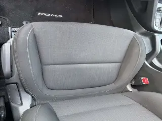 Hyundai KONA 2022 SEL 4dr Crossover