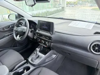 Hyundai KONA 2022 SEL 4dr Crossover