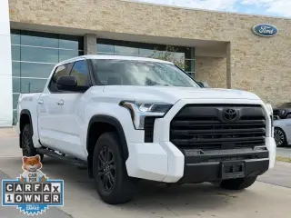 Toyota Tundra 2025 4x2 SR5 4dr CrewMax Cab Pickup SB
