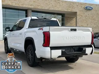 Toyota Tundra 2025 4x2 SR5 4dr CrewMax Cab Pickup SB