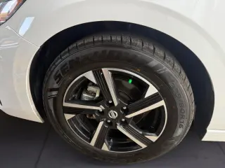 Nissan Sentra 2025 SV 4dr Sedan