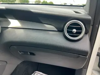Mercedes-Benz GLC 2019 GLC 300 4dr SUV